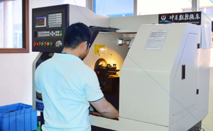 Pourquoi choisir un fabricant professionnel d'unité Pan-Tilt (PTZ) de caméra de sécurité?